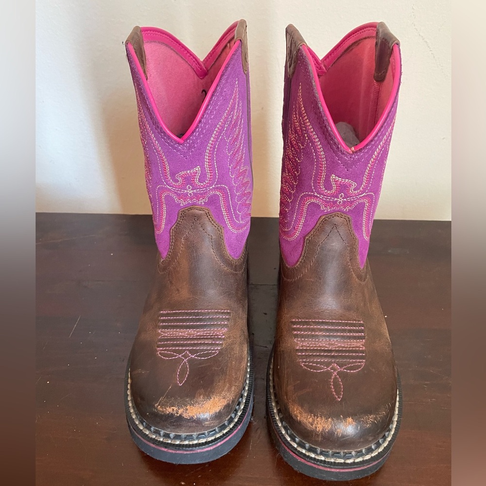 Ariat Girls boots